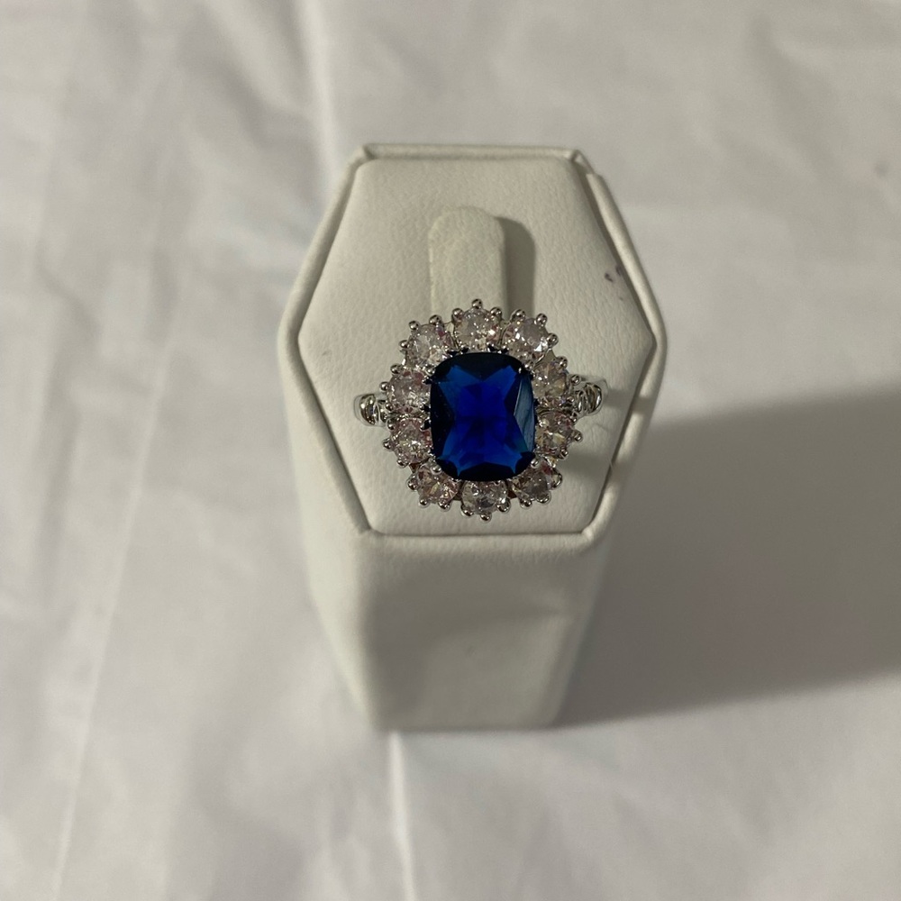 Size 9 WEDDING RING 2025